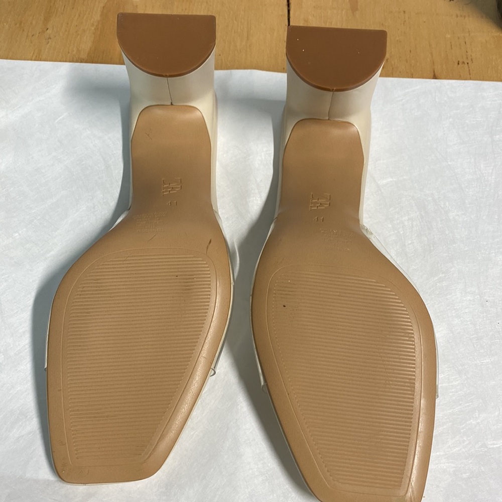 ZARA SLIP ON SIZE 41 EU - Picture 4 of 7